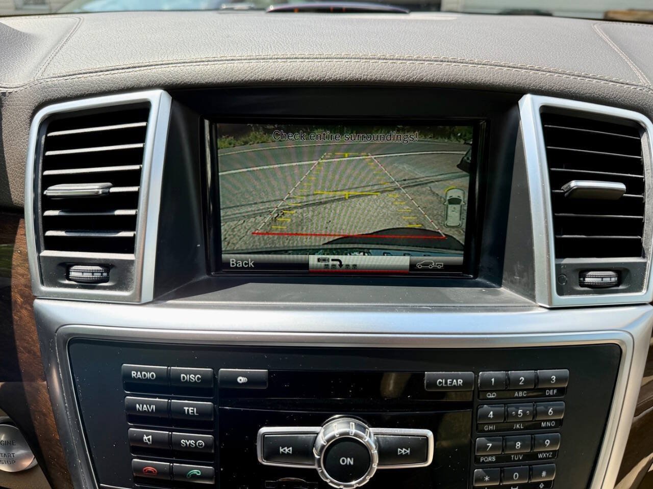 Used 2013 Mercedes-Benz GL 450 4MATIC w/ Premium 1 Pkg image 21