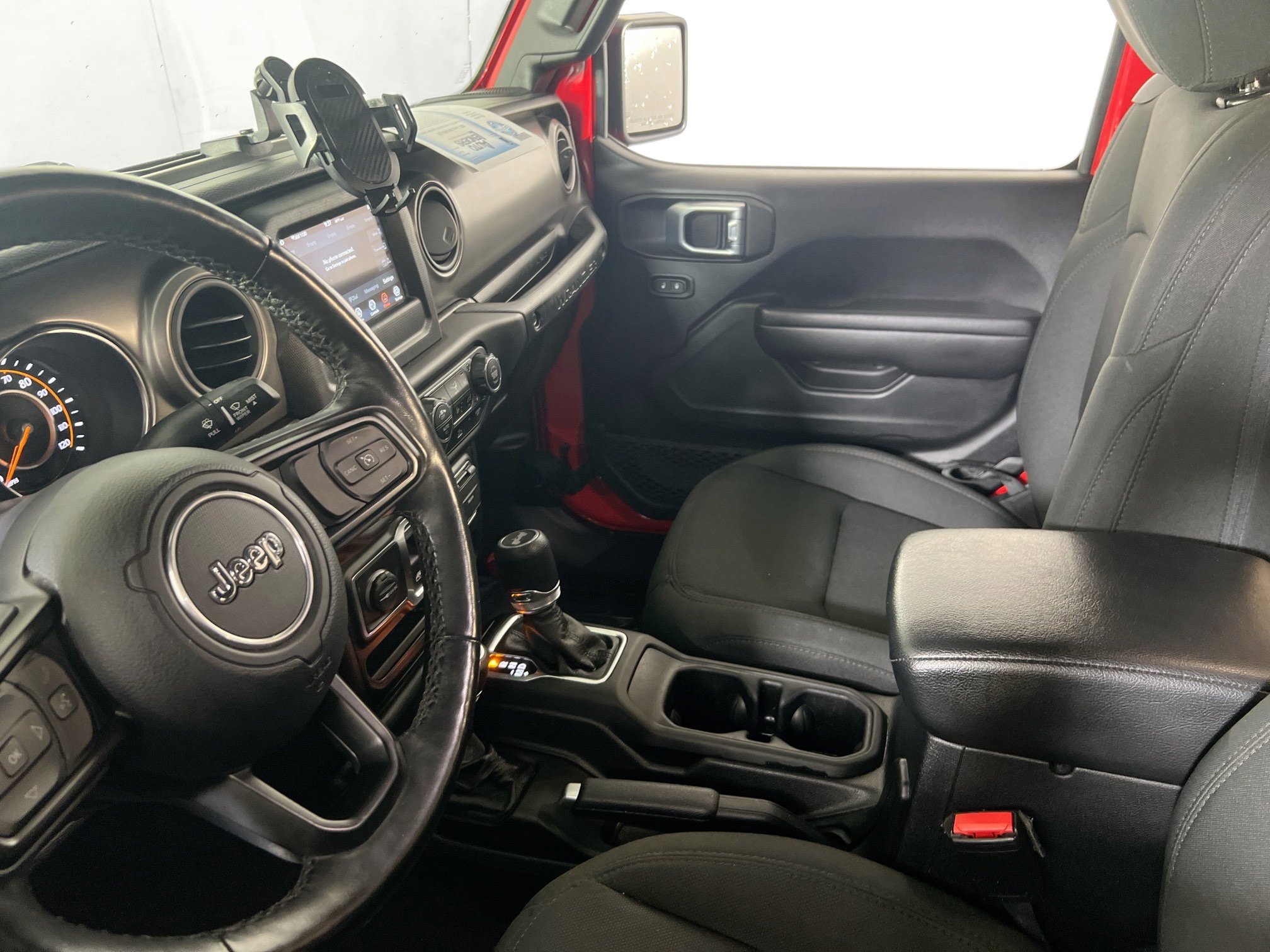 Used 2021 Jeep Wrangler Sport S image 22