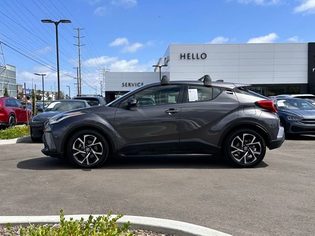 Used 2020 Toyota C-HR XLE FWD image 8