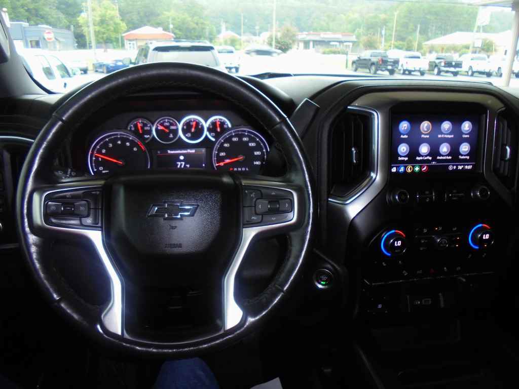Used 2022 Chevrolet Silverado 1500 LT Trail Boss w/ Convenience Package II image 6