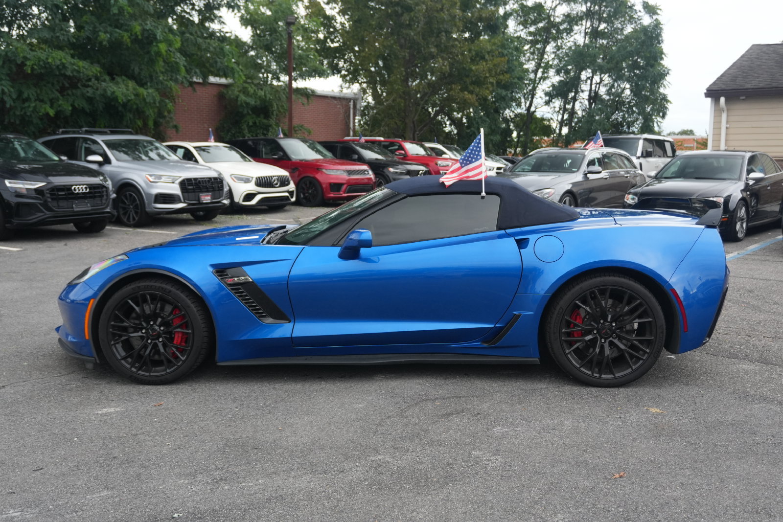 Used 2016 Chevrolet Corvette Z06 w/ 2LZ Preferred Equipment Group RWD image 8