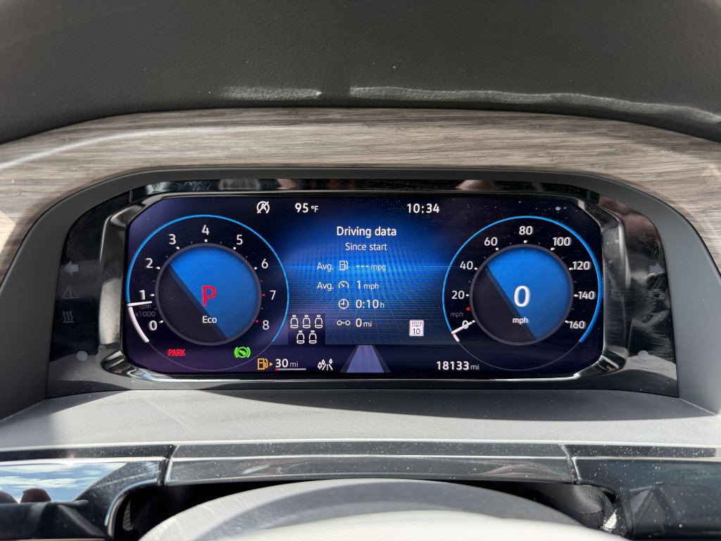 Used 2024 Volkswagen Atlas SEL Premium R-Line AWD/4WD image 17