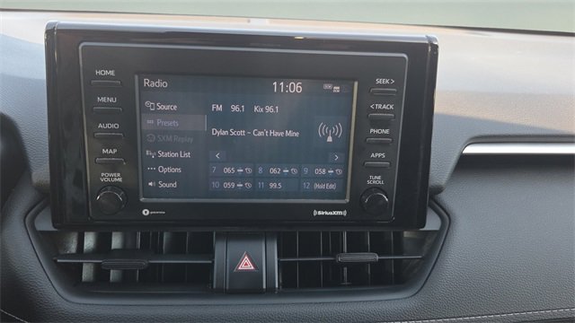 Used 2021 Toyota RAV4 XLE image 10