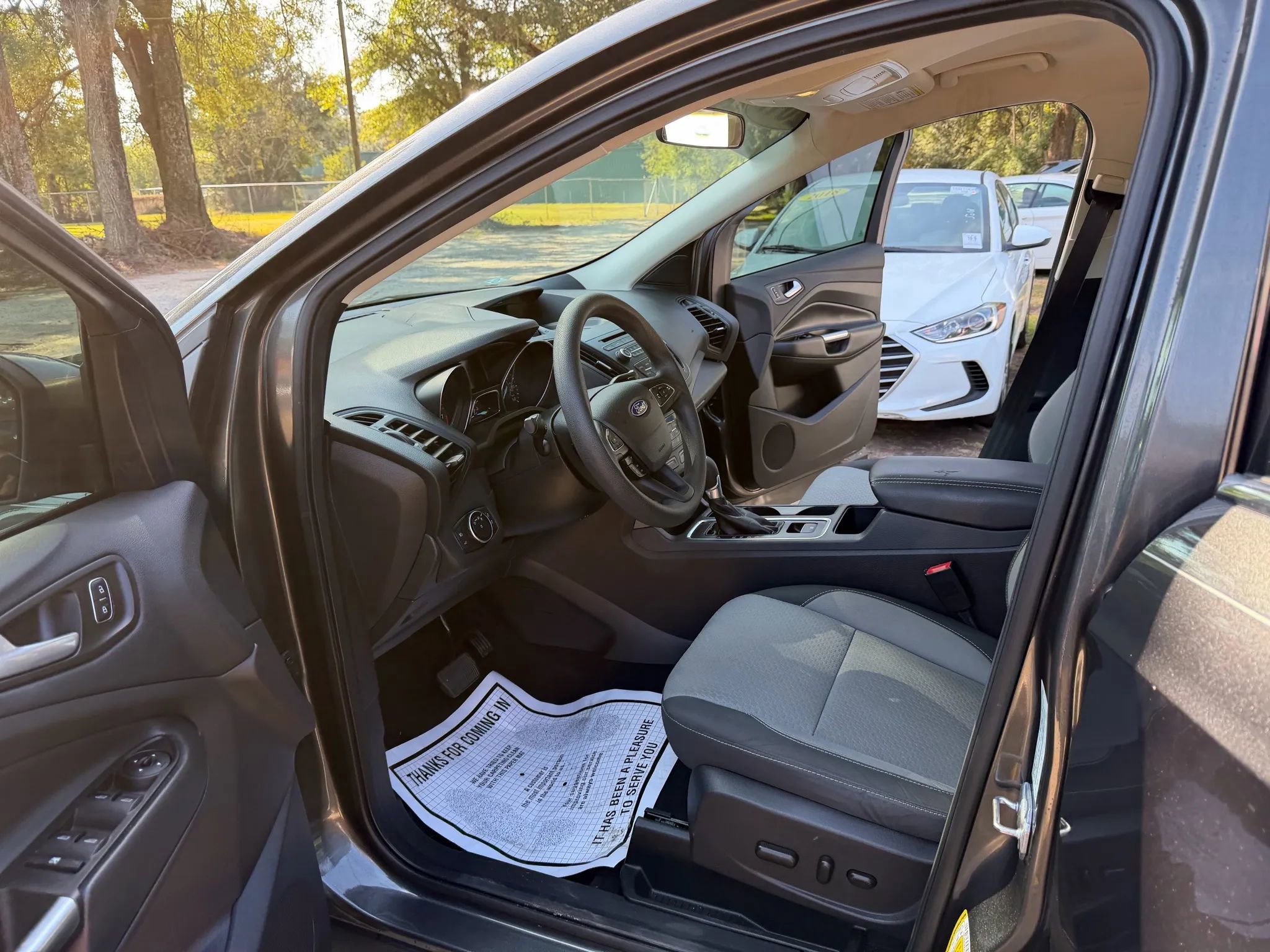 Used 2017 Ford Escape SE image 15