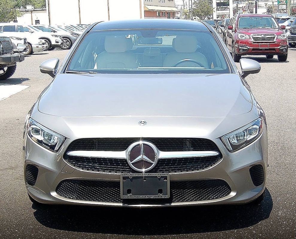 Used 2021 Mercedes-Benz A 220 4MATIC w/ Premium Package image 7