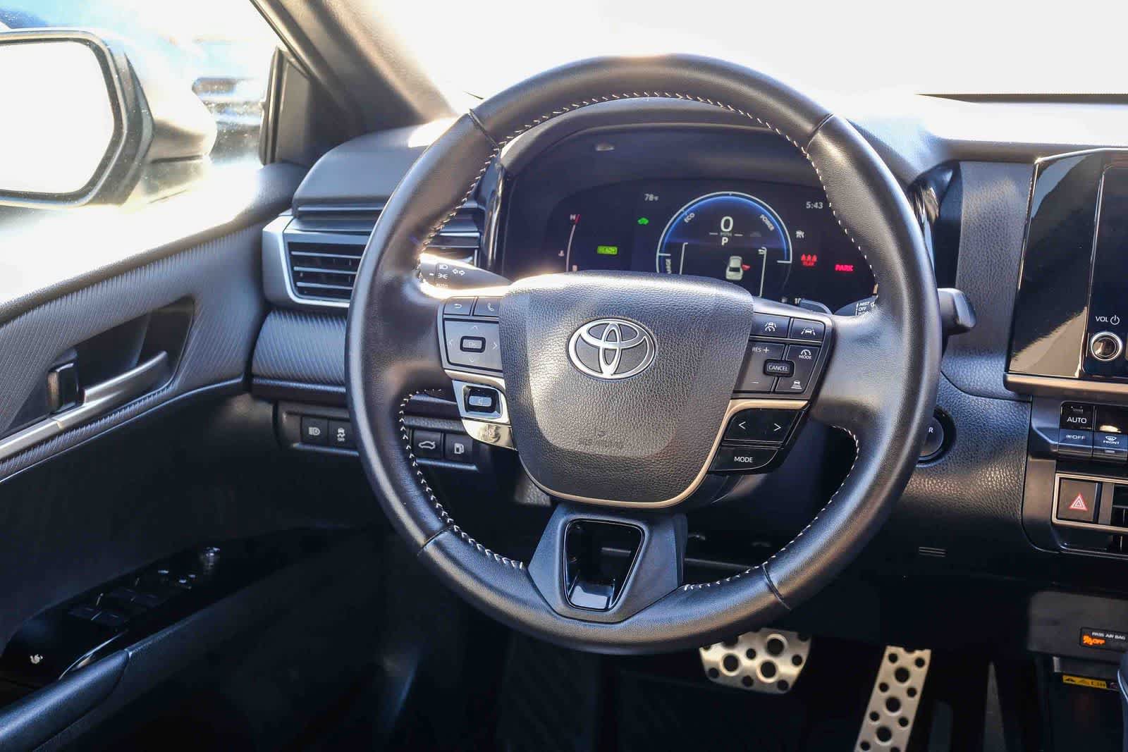 Certified 2025 Toyota Camry SE w/ Convenience Package FWD image 17