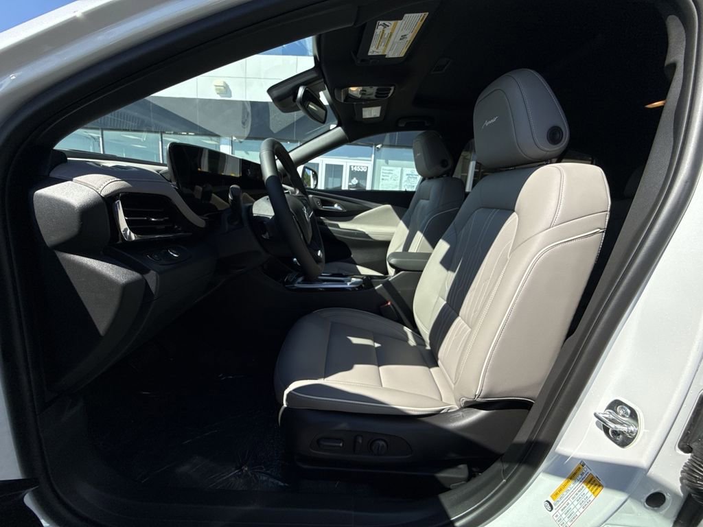 New 2026 Buick Envista Sport Touring FWD image 13