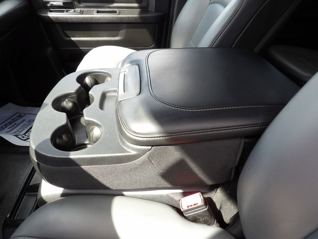 Used 2019 RAM 5500 Tradesman w/ Electrical Accessory Group image 38