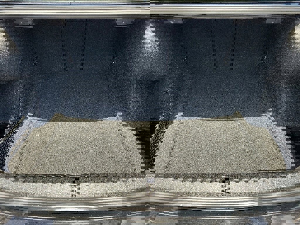 Used 2024 BMW M440i Coupe w/ Premium Package image 24