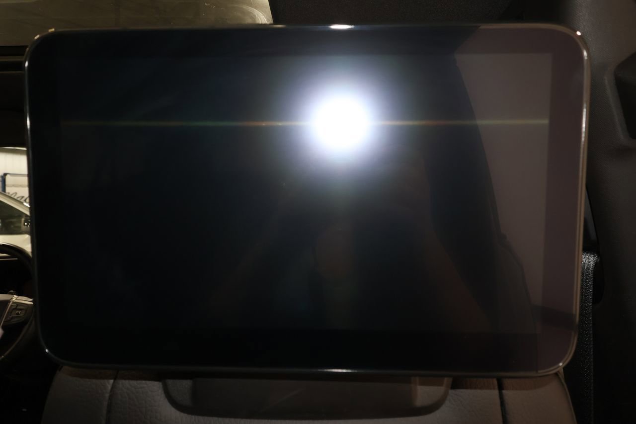 Certified 2024 GMC Yukon XL Denali w/ Denali Reserve Package image 31