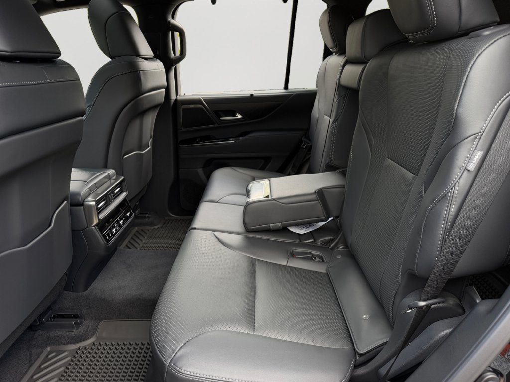 New 2026 Lexus LX 600 4WD w/ Appearance Package image 11