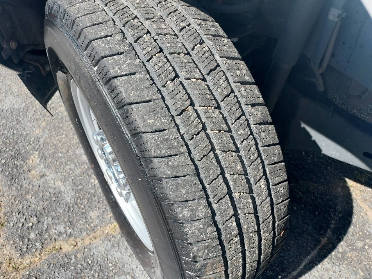 Used 2020 Ford F250 XL w/ Power Equipment Group image 22