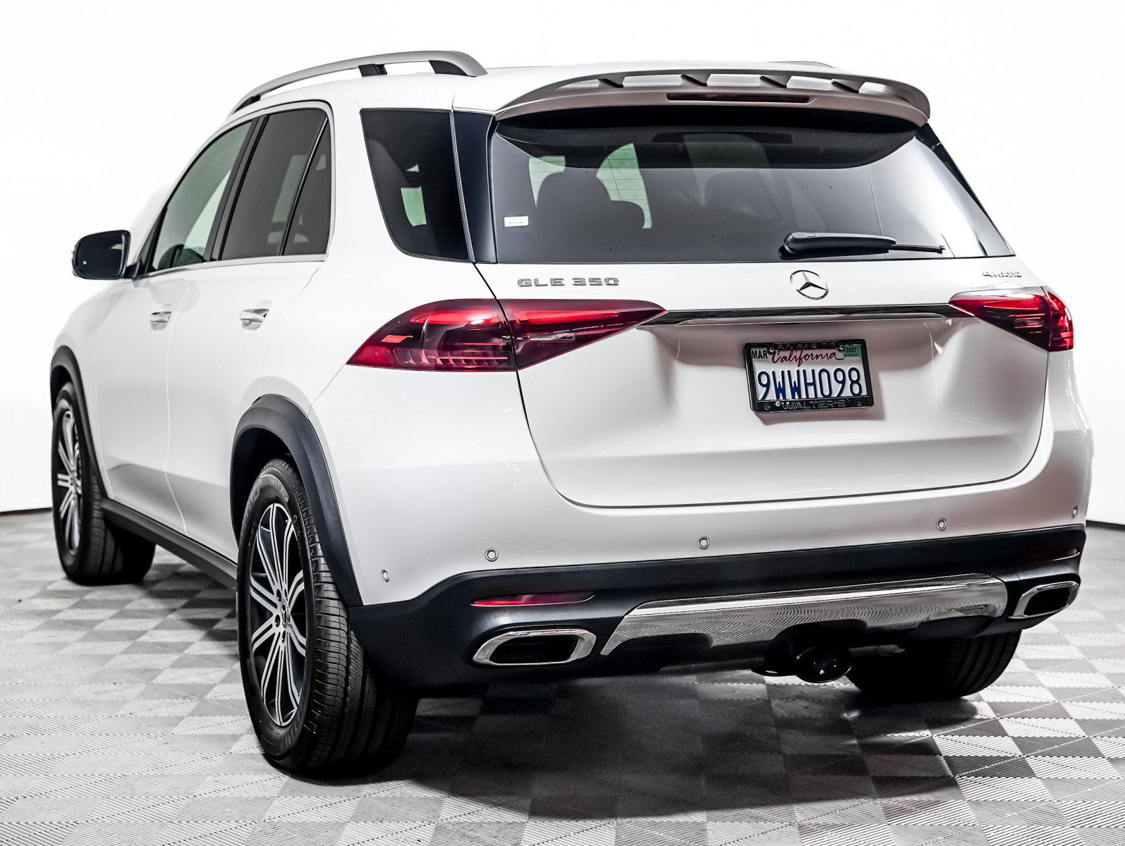 Certified 2026 Mercedes-Benz GLE 350 4MATIC image 2