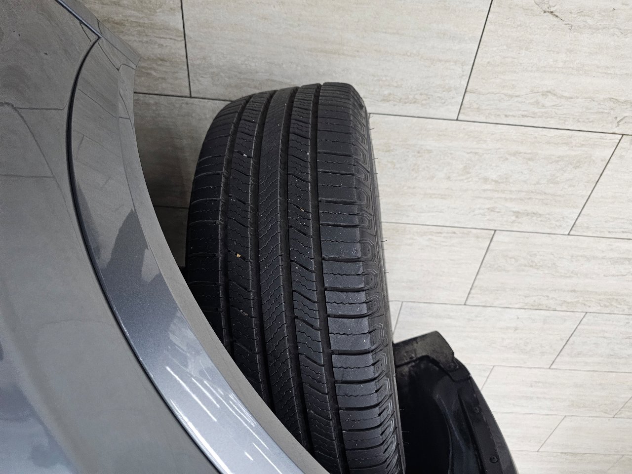 Used 2016 Volvo XC90 T6 Momentum w/ Momentum Plus Package image 44