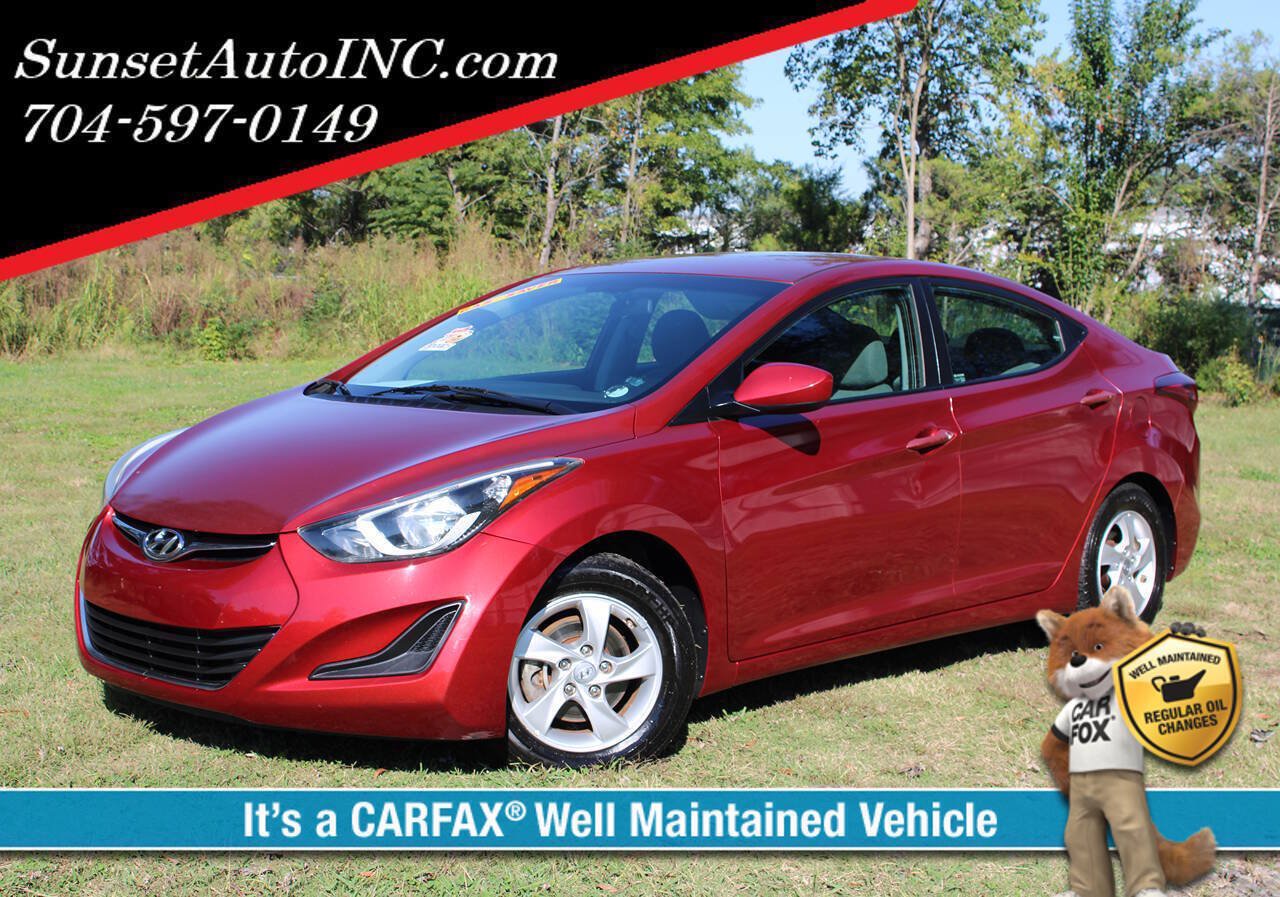 Used 2015 Hyundai Elantra SE FWD image 1