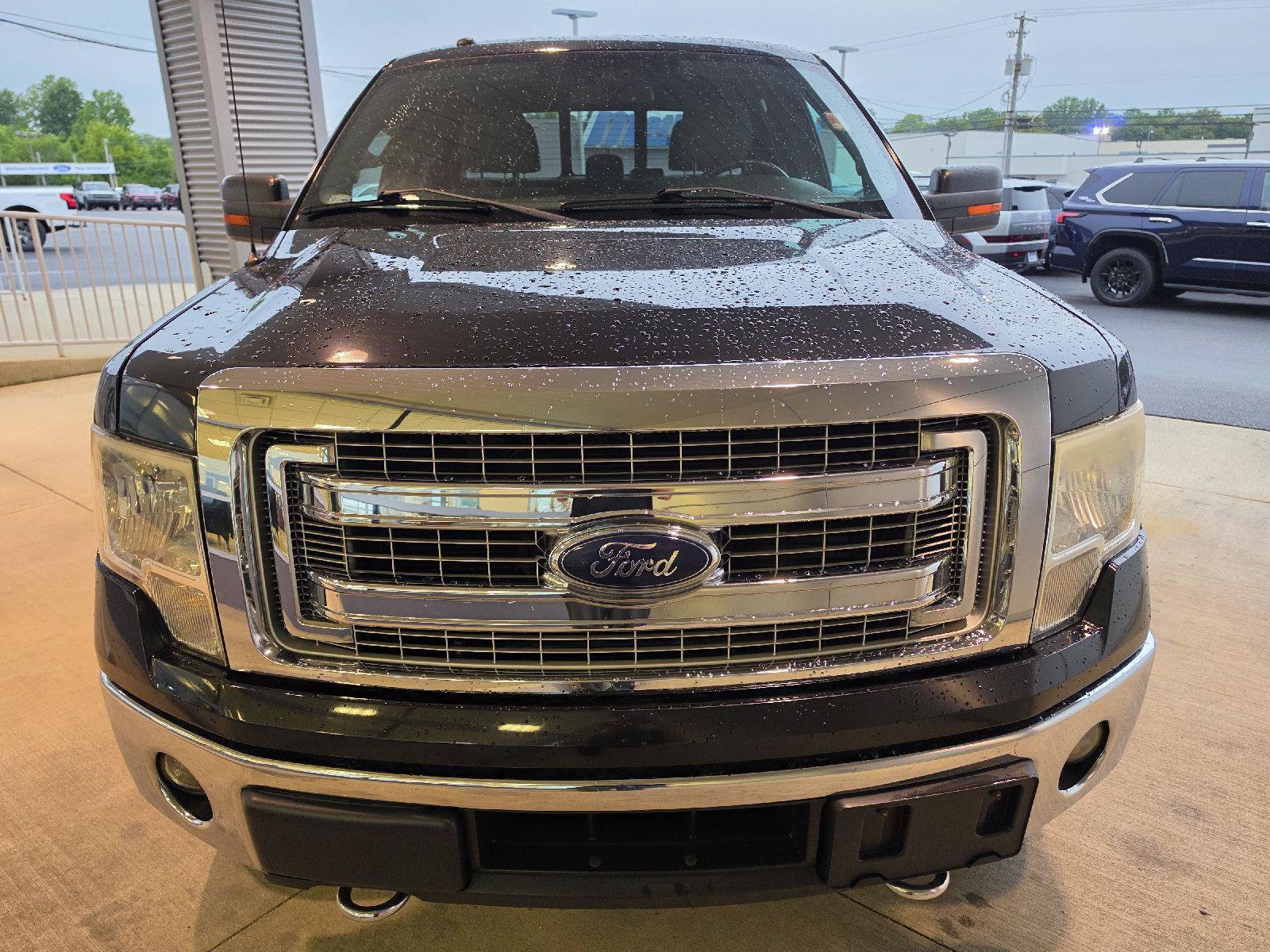 Used 2014 Ford F150 XLT w/ Equipment Group 302A Luxury AWD/4WD image 9