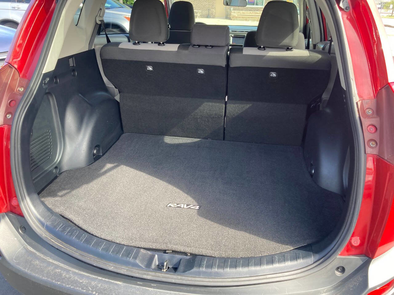 Used 2013 Toyota RAV4 XLE image 65