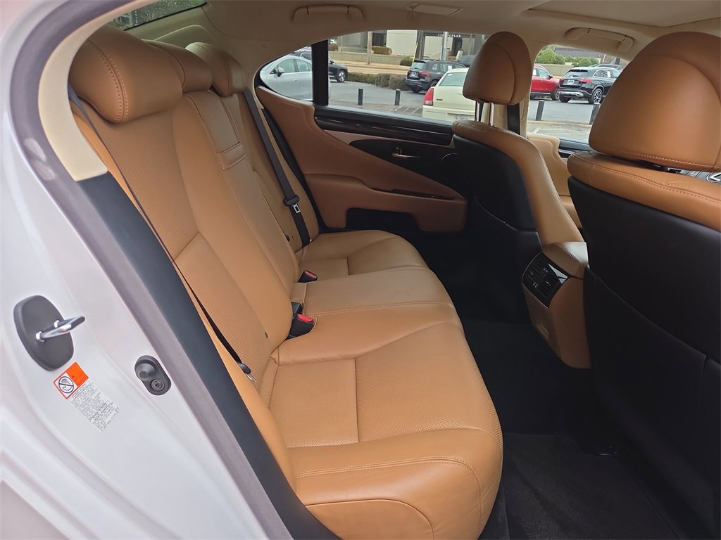 Used 2017 Lexus LS 460 image 17