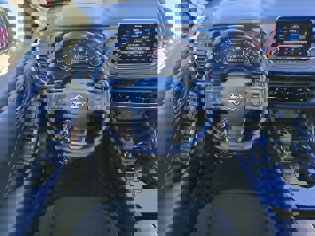 Used 2025 Nissan Rogue S image 16