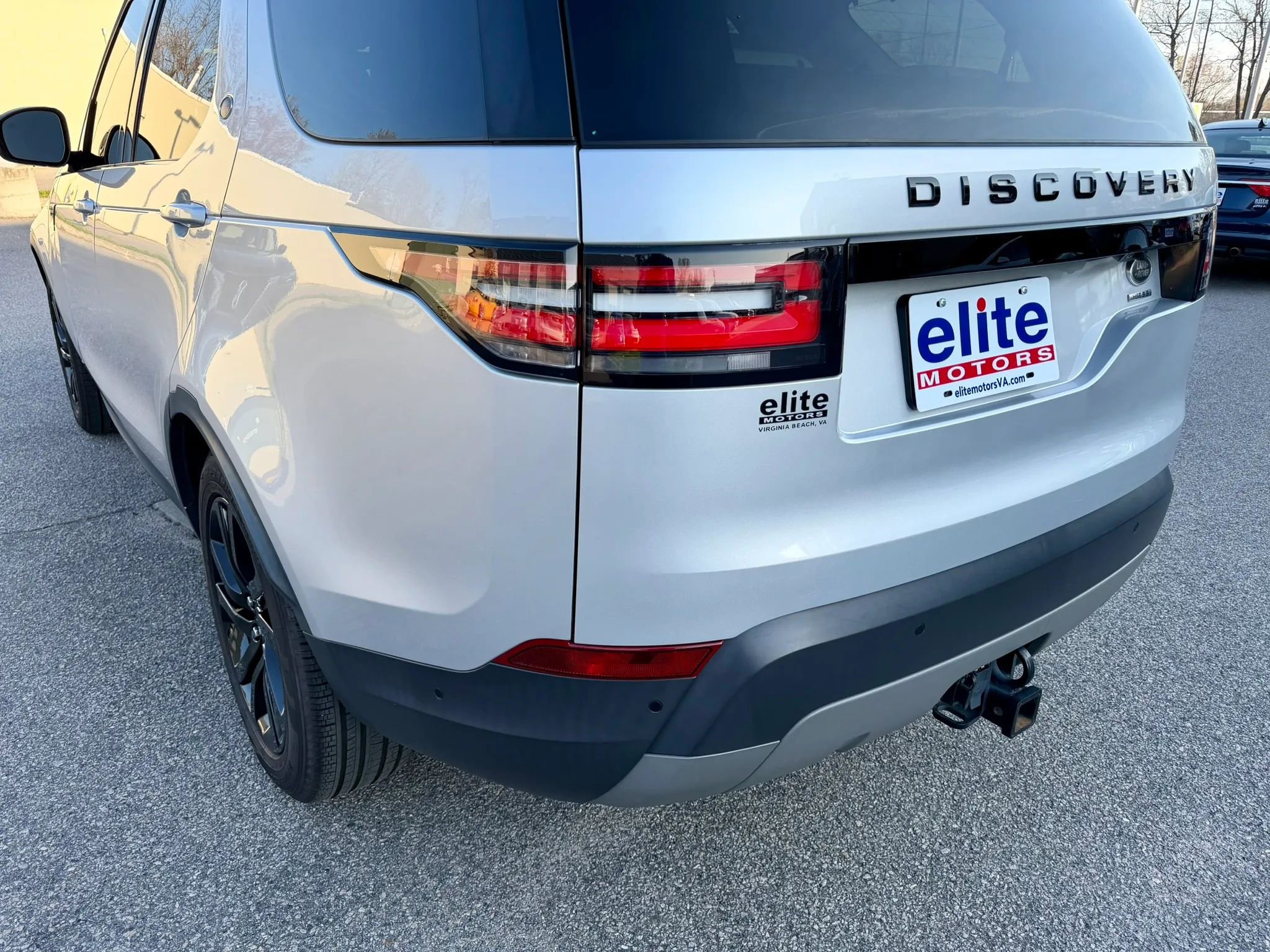 Used 2019 Land Rover Discovery HSE AWD/4WD image 14