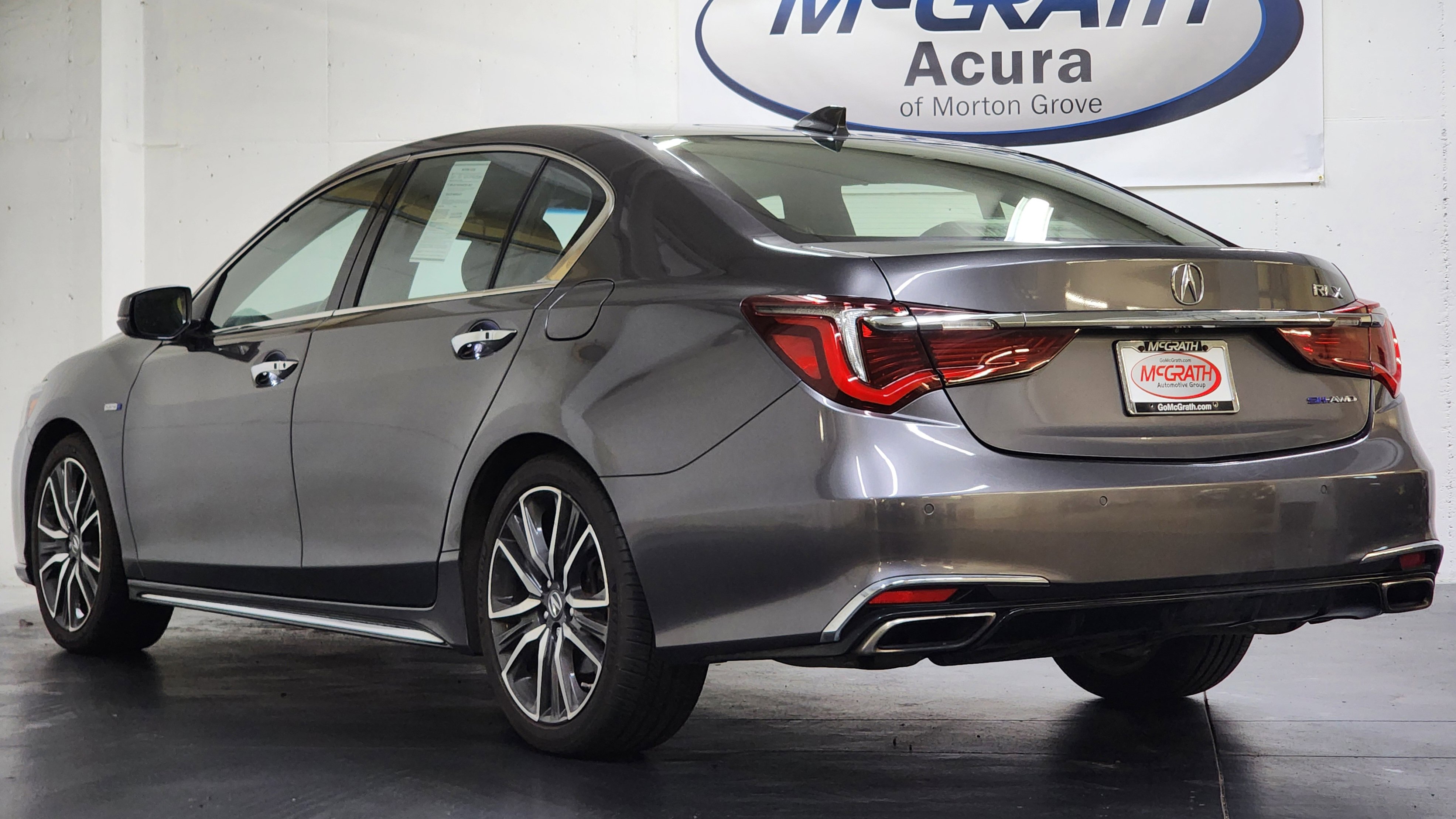 Used 2020 Acura RLX Sport Hybrid w/ Advance Pkg image 8