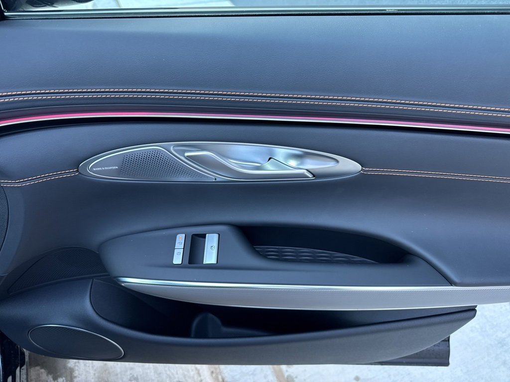 New 2026 Genesis GV70 3.5T Sport Advanced image 18