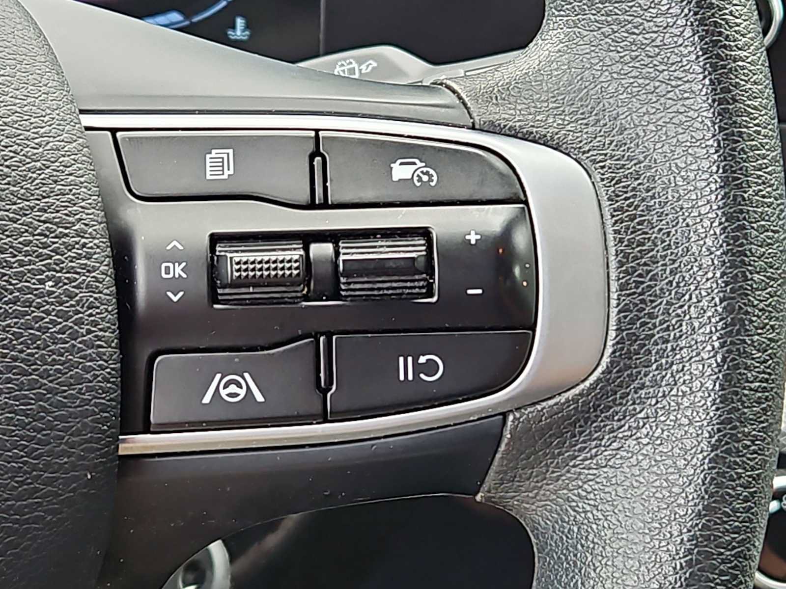 Certified 2024 Kia Sportage LX FWD image 21