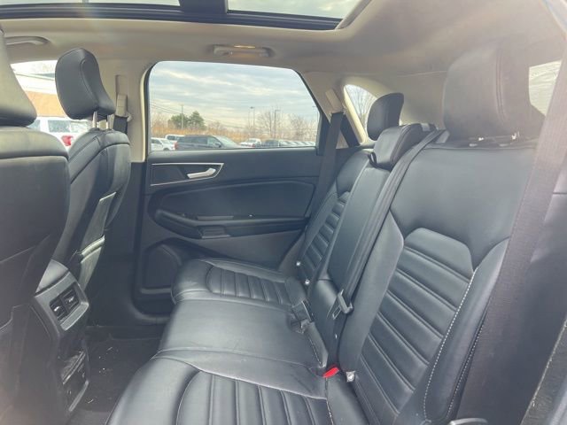 Used 2023 Ford Edge SEL w/ Convenience Package image 16