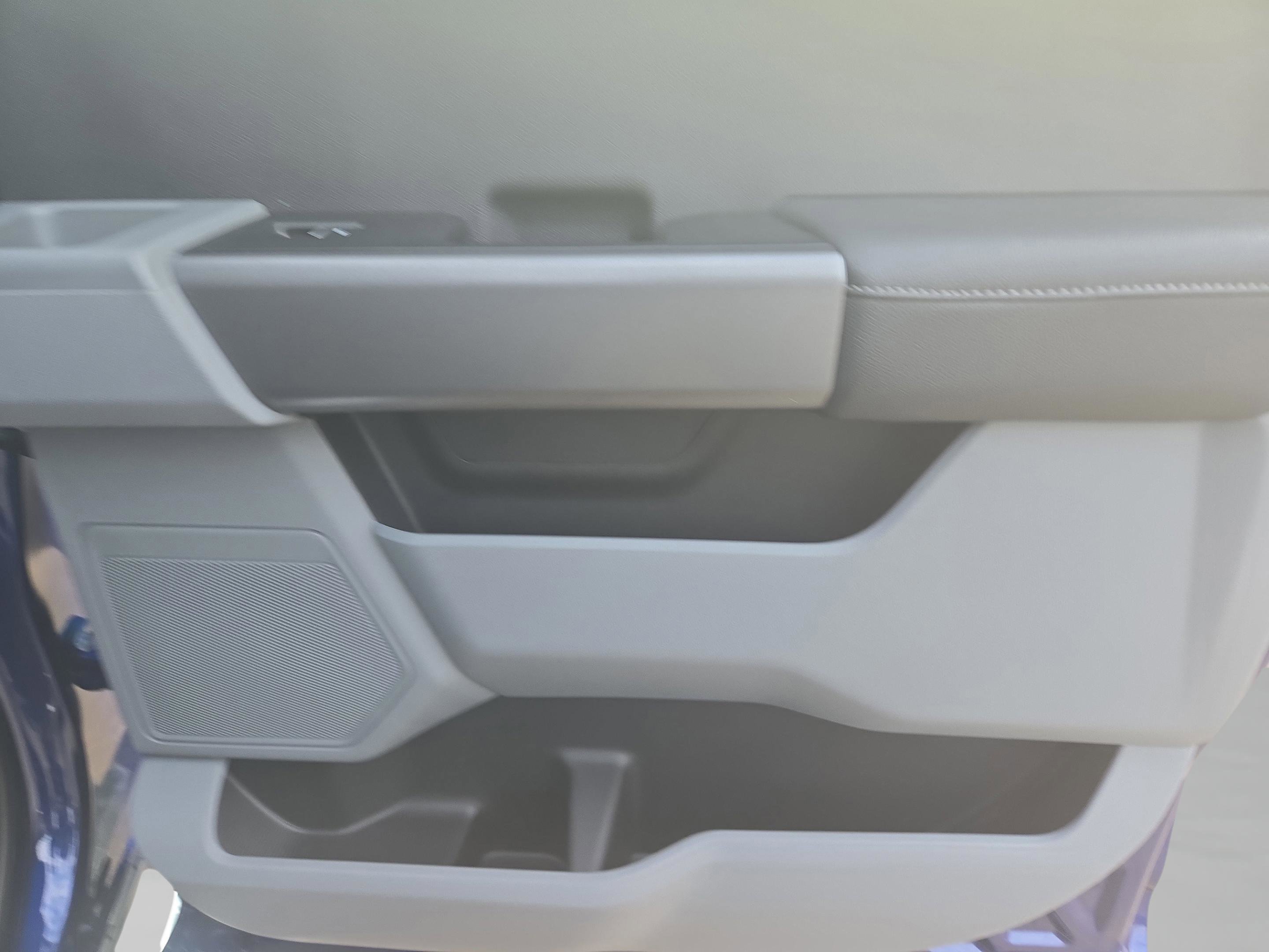 New 2026 Ford F350 XLT image 27