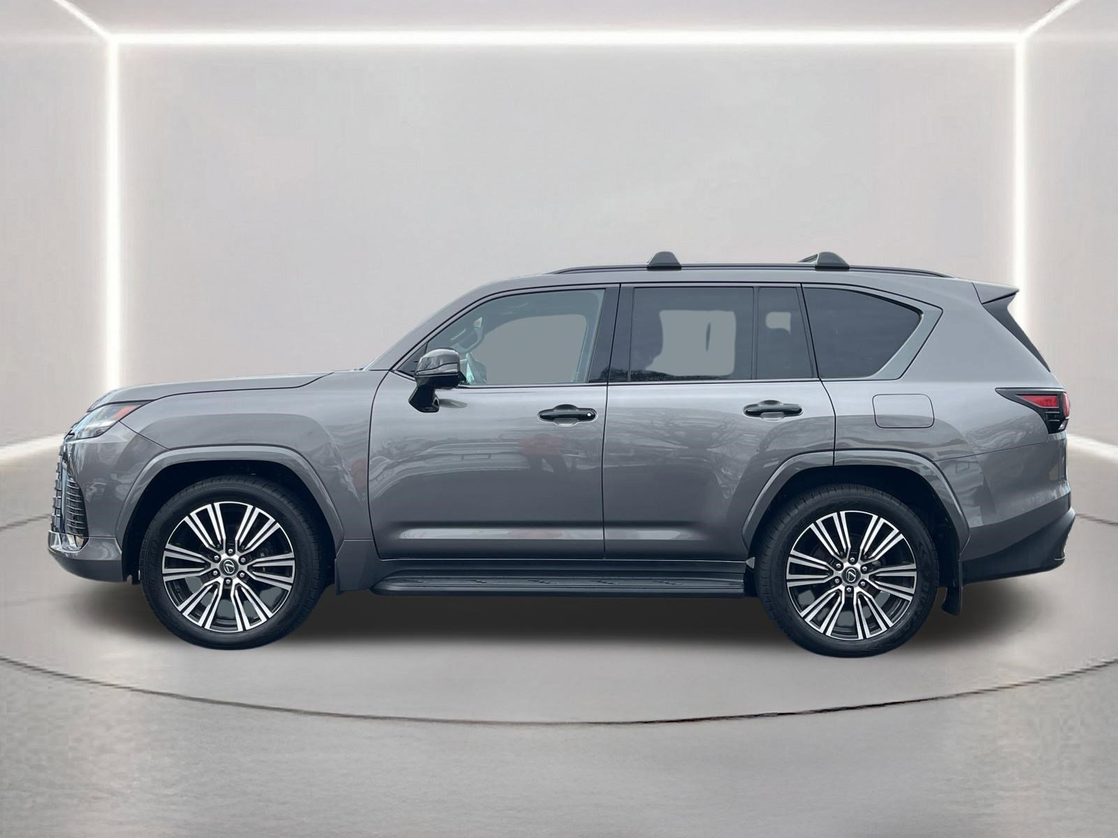 Used 2024 Lexus LX 600 4WD w/ Appearance Package image 26