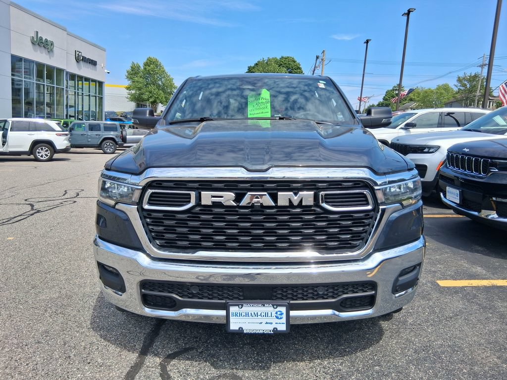 Used 2025 RAM 1500 Big Horn AWD/4WD image 3