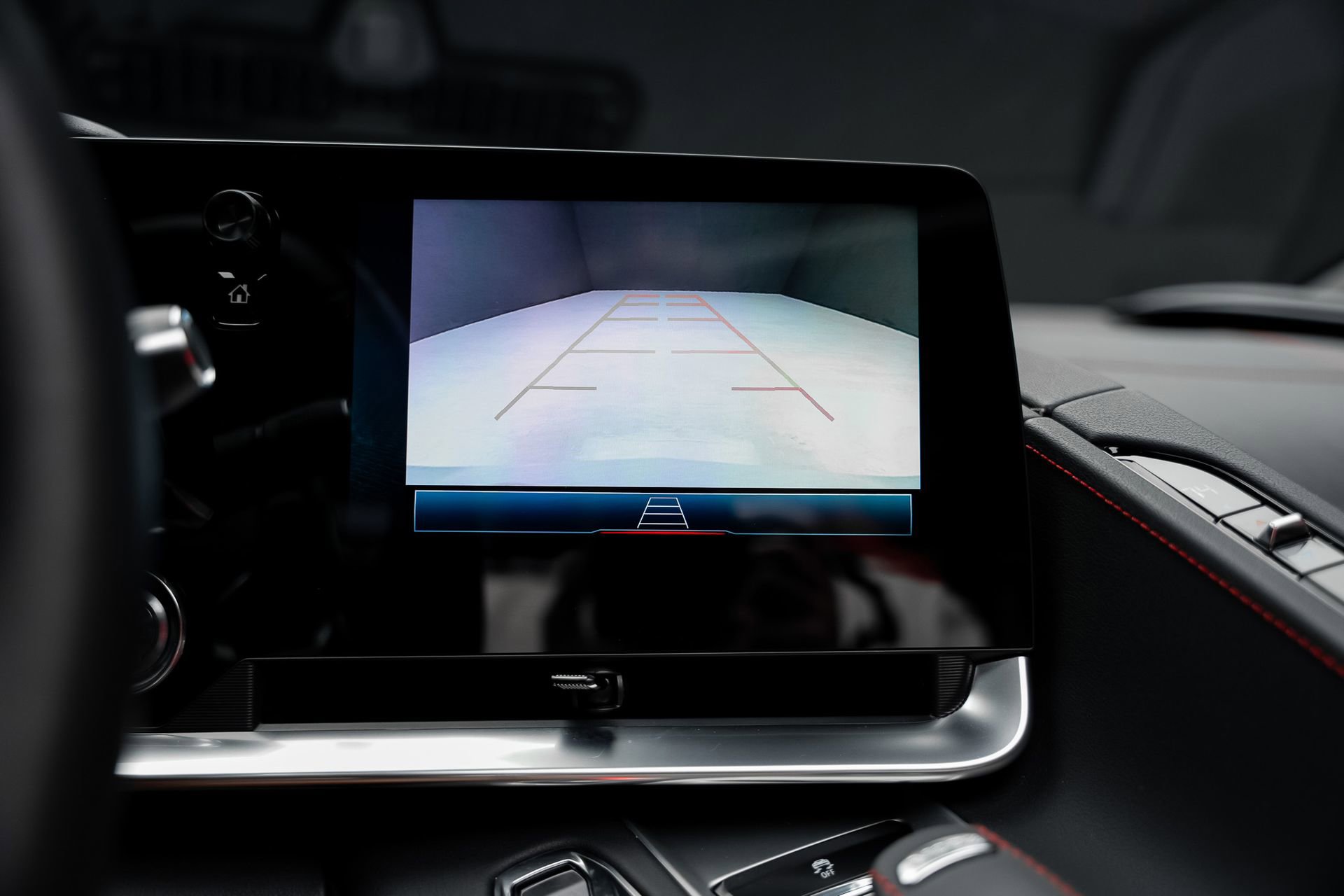 Used 2024 Chevrolet Corvette Stingray Coupe w/ 1LT image 51