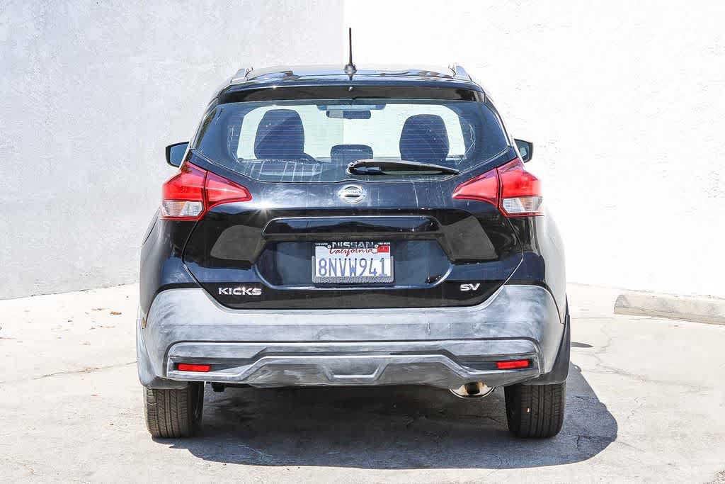 Used 2019 Nissan Kicks SV FWD image 5