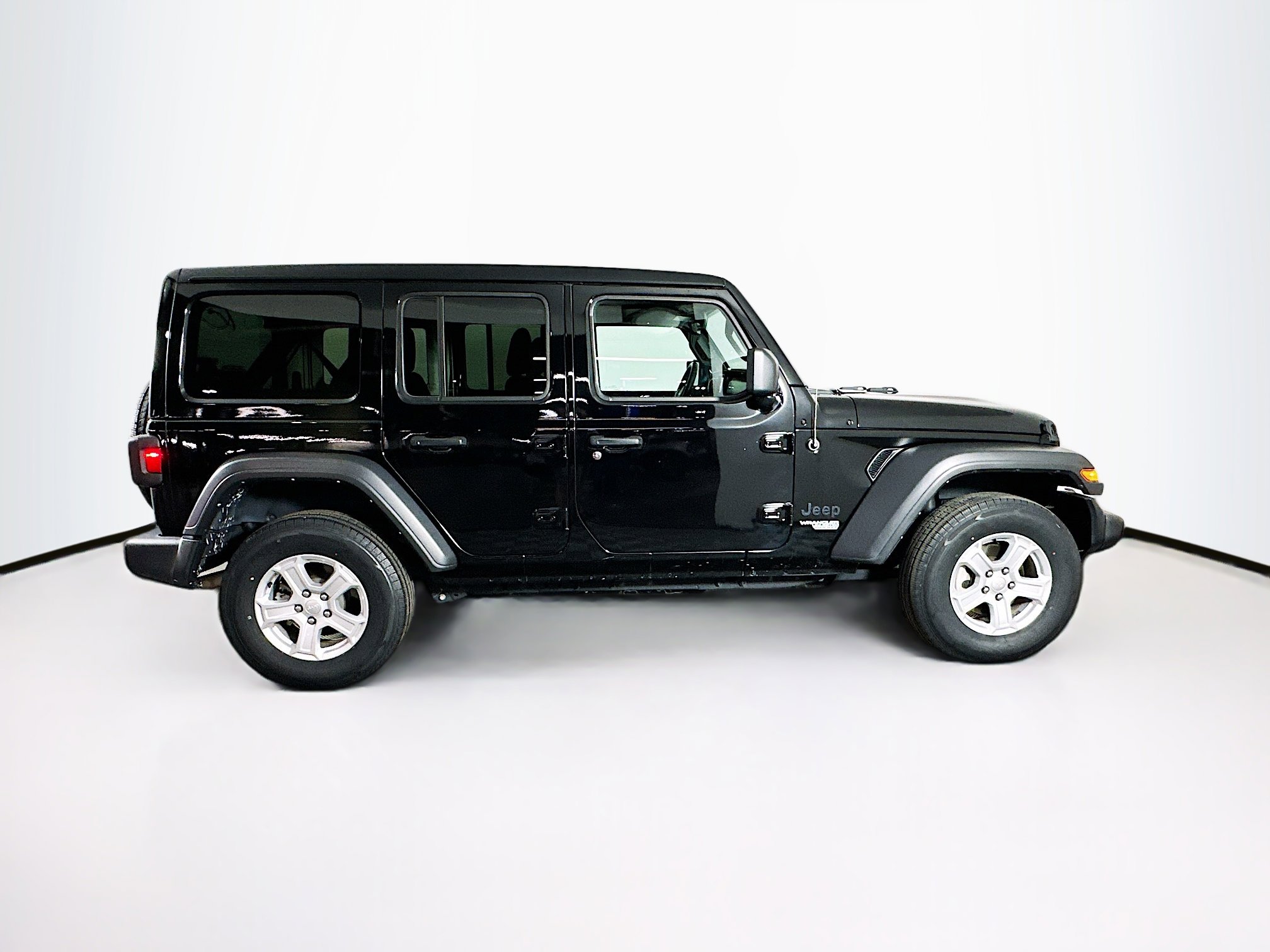 Used 2021 Jeep Wrangler Sport S w/ Sun And Sound Package image 10