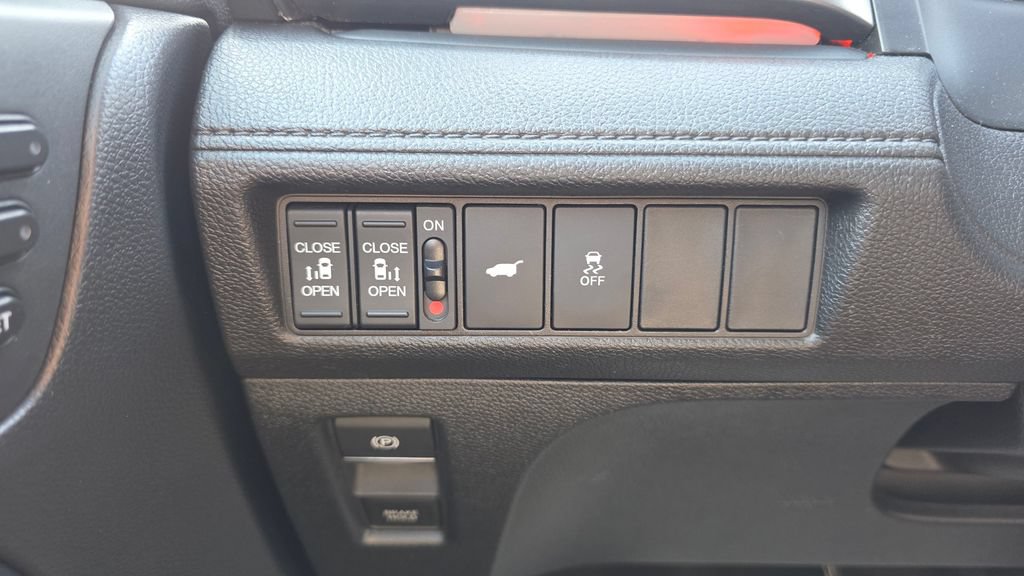 Certified 2025 Honda Odyssey Sport-L image 32