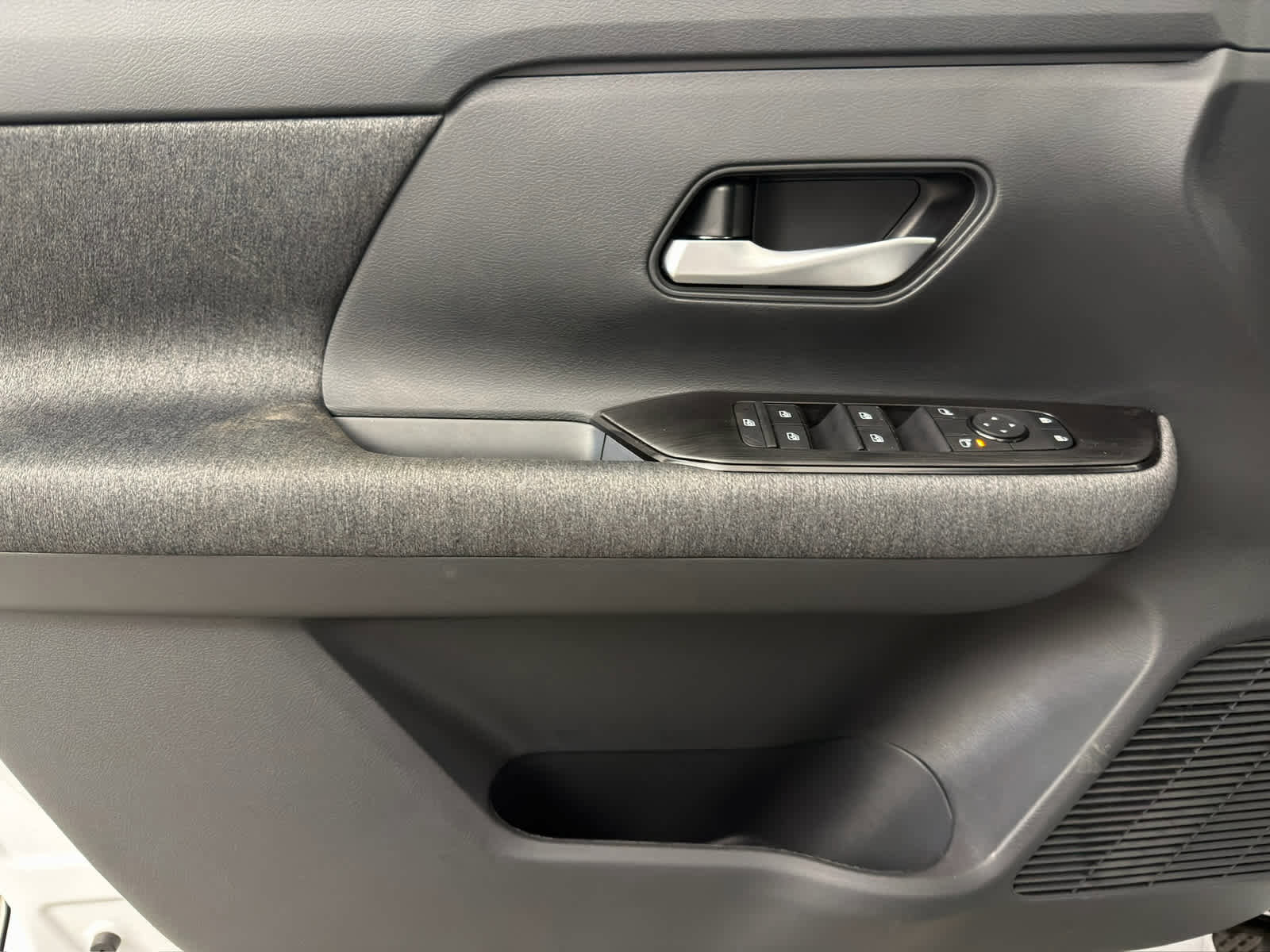 New 2026 Nissan Kicks SV w/ SV Premium Package image 22