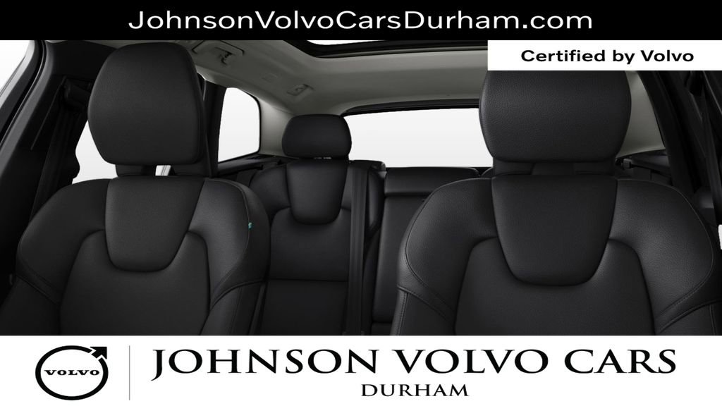 Used 2023 Volvo XC60 B5 Plus w/ Protection Package Premier image 7
