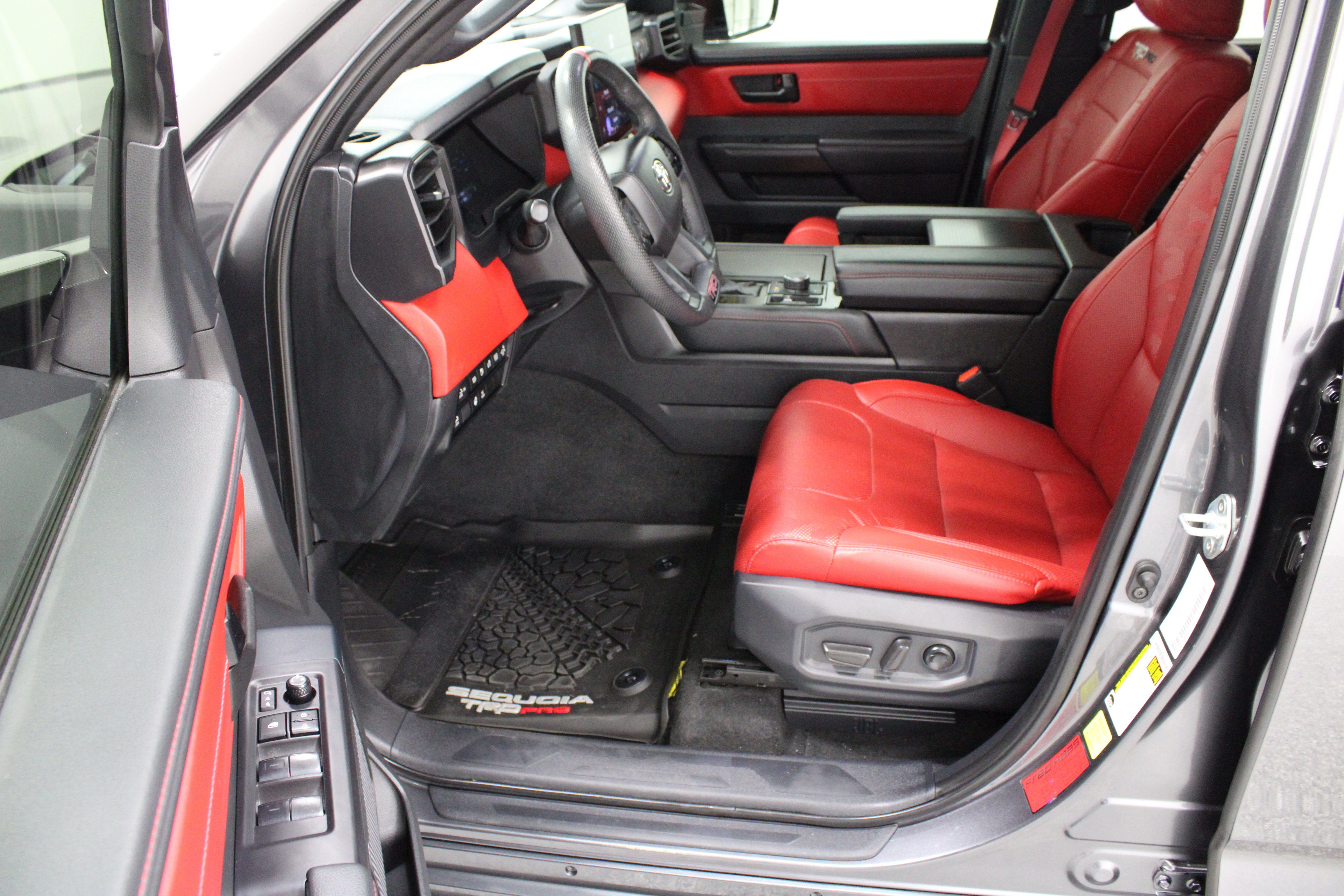 Used 2024 Toyota Sequoia TRD Pro AWD/4WD image 14