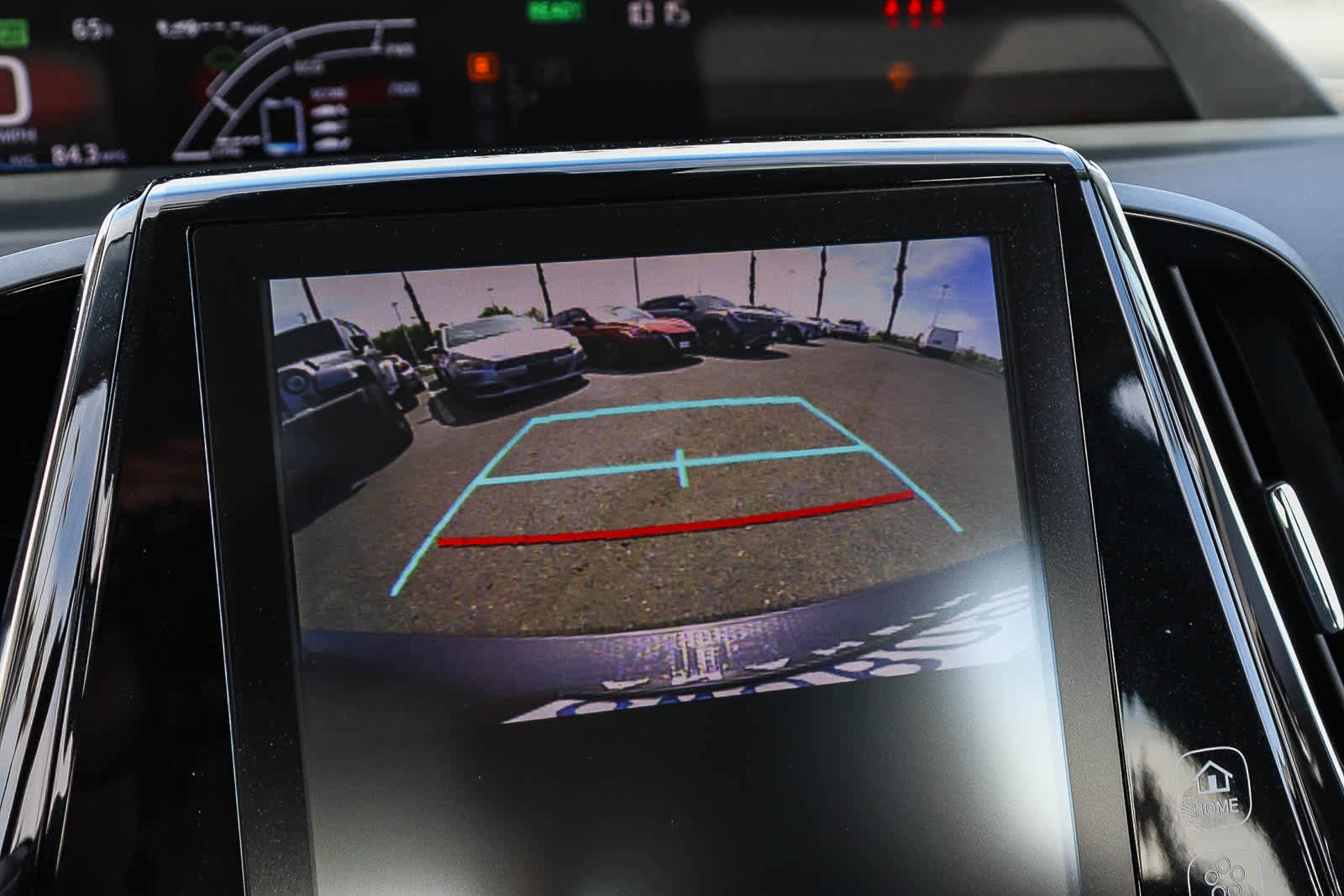 Used 2021 Toyota Prius Prime XLE image 28