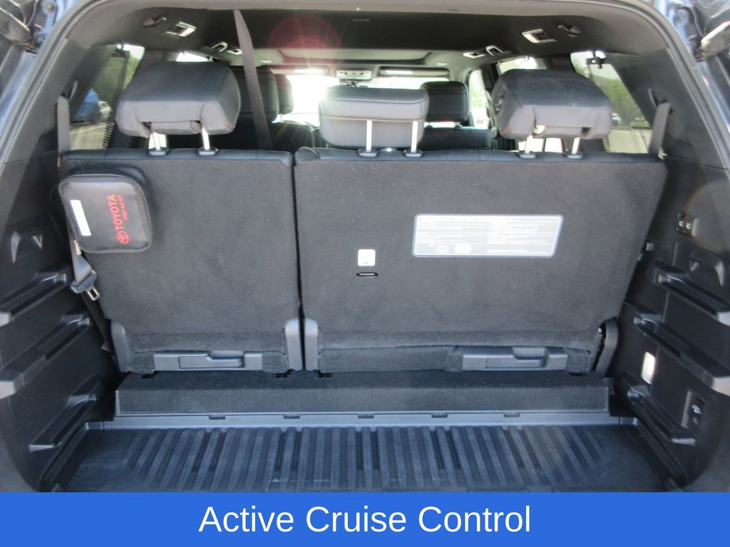 Used 2024 Toyota Sequoia TRD Pro AWD/4WD image 12
