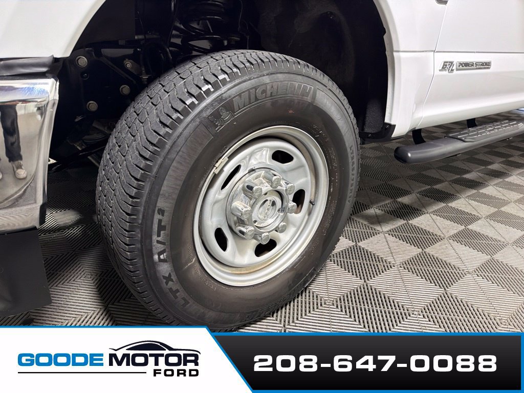 Certified 2020 Ford F350 XL w/ Power Equipment Group AWD/4WD image 27