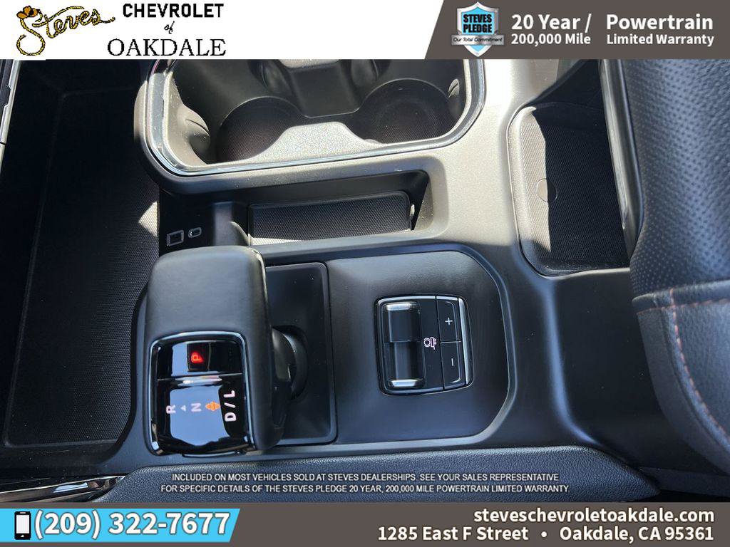 Used 2023 GMC Sierra 1500 AT4 w/ Technology Package AWD/4WD image 19