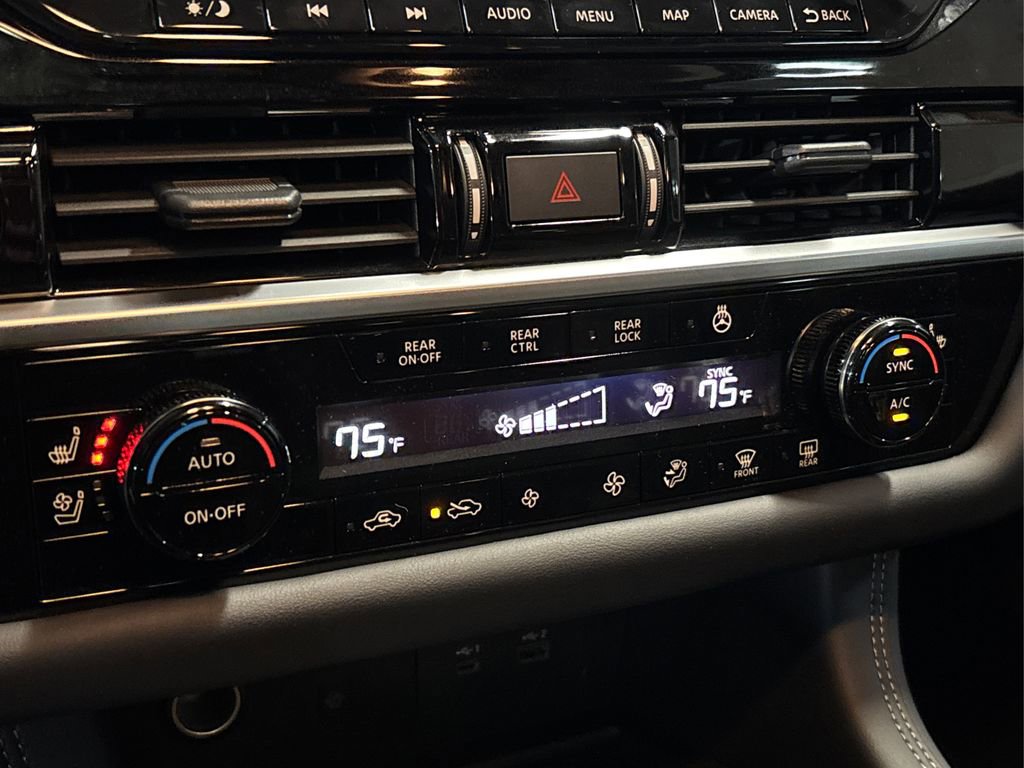 New 2025 Nissan Pathfinder Platinum w/ Cargo Package image 24