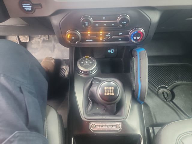 Used 2022 Ford Bronco Black Diamond image 10