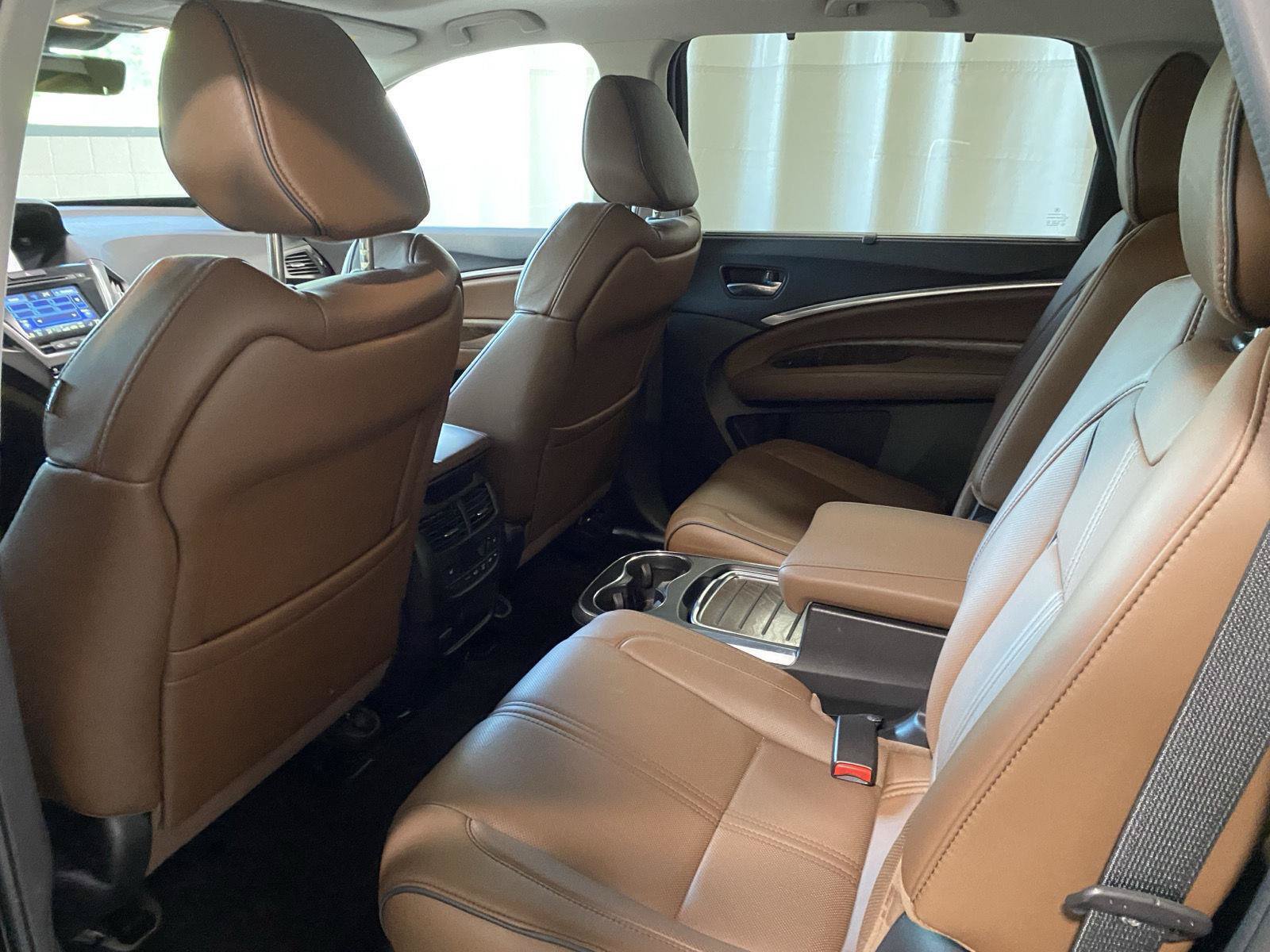 Used 2017 Acura MDX FWD w/ Advance Package image 12