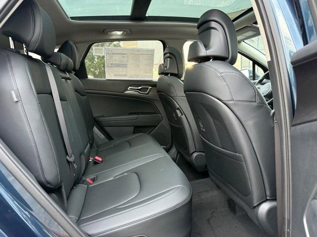 New 2025 Kia Sportage EX w/ EX Premium Package image 14
