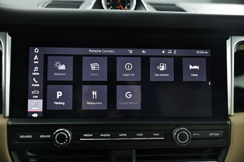 Certified 2020 Porsche Macan S image 36