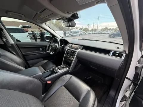 Used 2016 Land Rover Discovery Sport SE AWD/4WD image 21