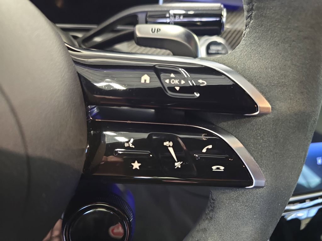 Used 2025 Mercedes-Benz C 36 AMG S image 23