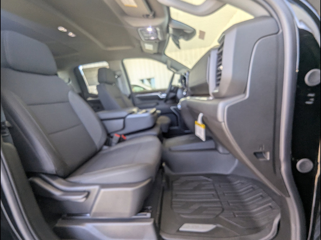 New 2026 GMC Sierra 1500 SLE w/ X31 Off-Road Package image 16